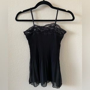 Weather Vane Black Small Tank Top